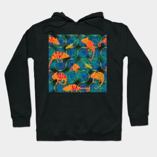 Lost in the woods - chameleon truchet orange Hoodie